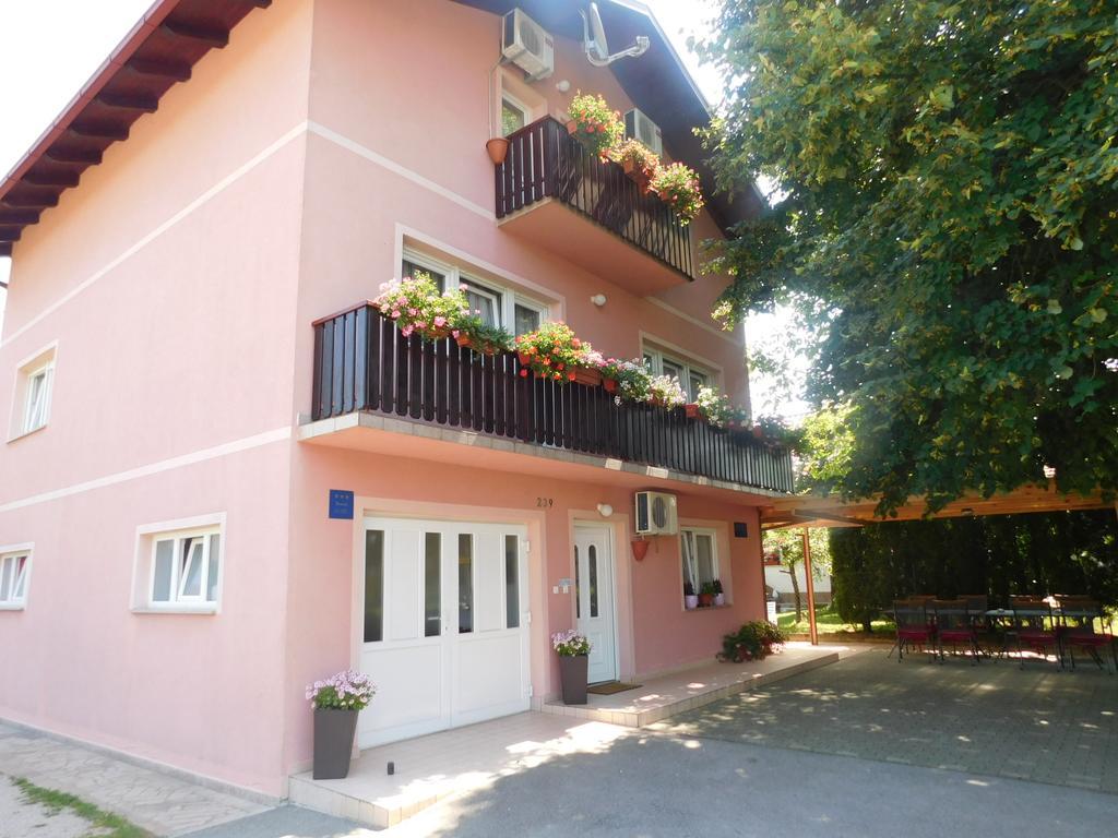 House Vukovic Grabovac (Karlovac) Exterior foto